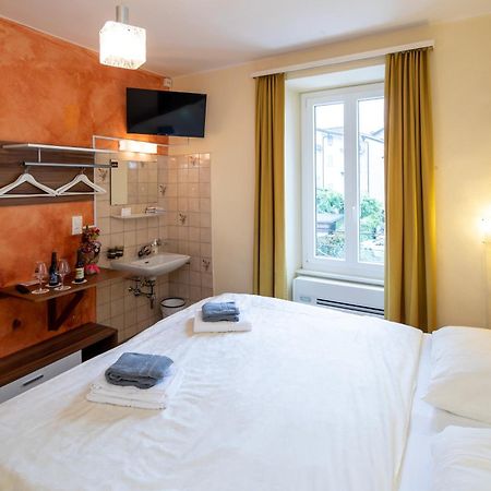Albergo Pensione San Giorgio Losone Buitenkant foto